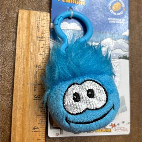Disney Club Penguin Blue Puffle Toy - Picture 5 of 5